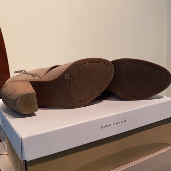 Grey Jessica Simpson booties - Picture 5 of 5